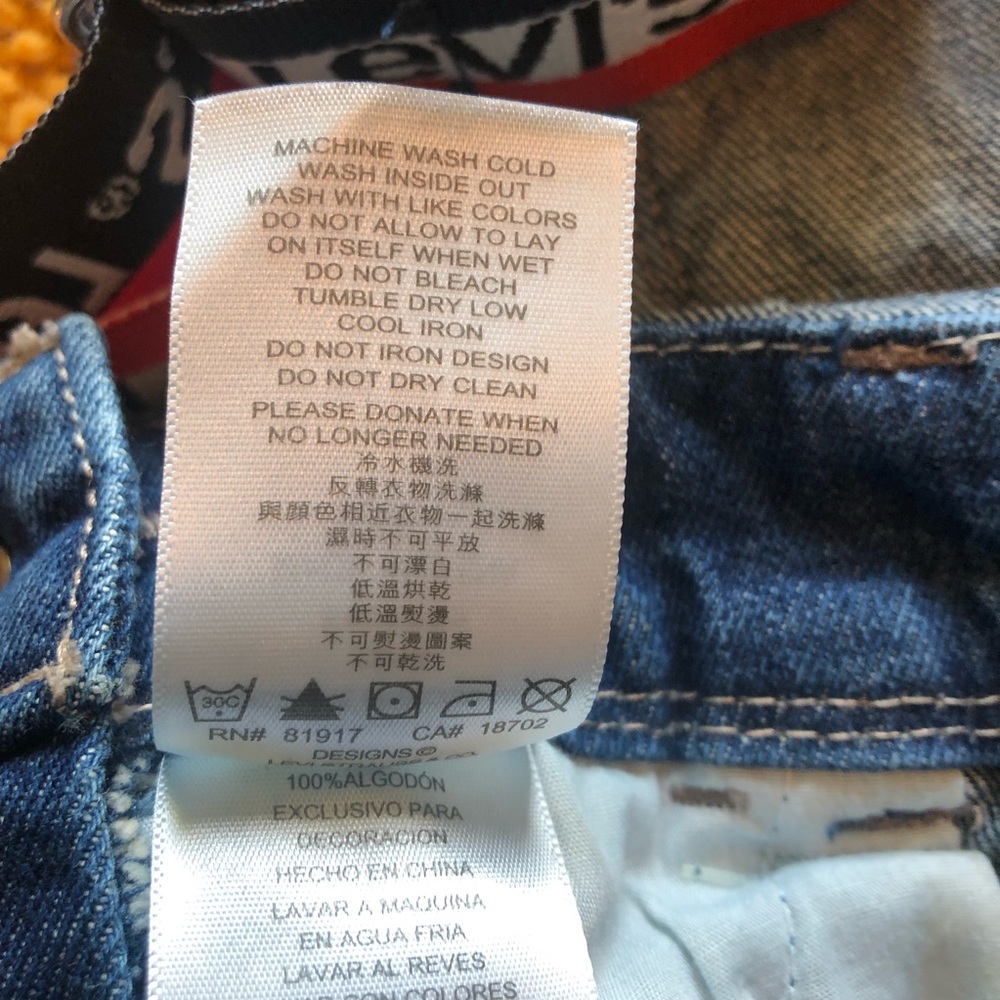 Levi’s Girls Shortalls - Picture 5 of 10